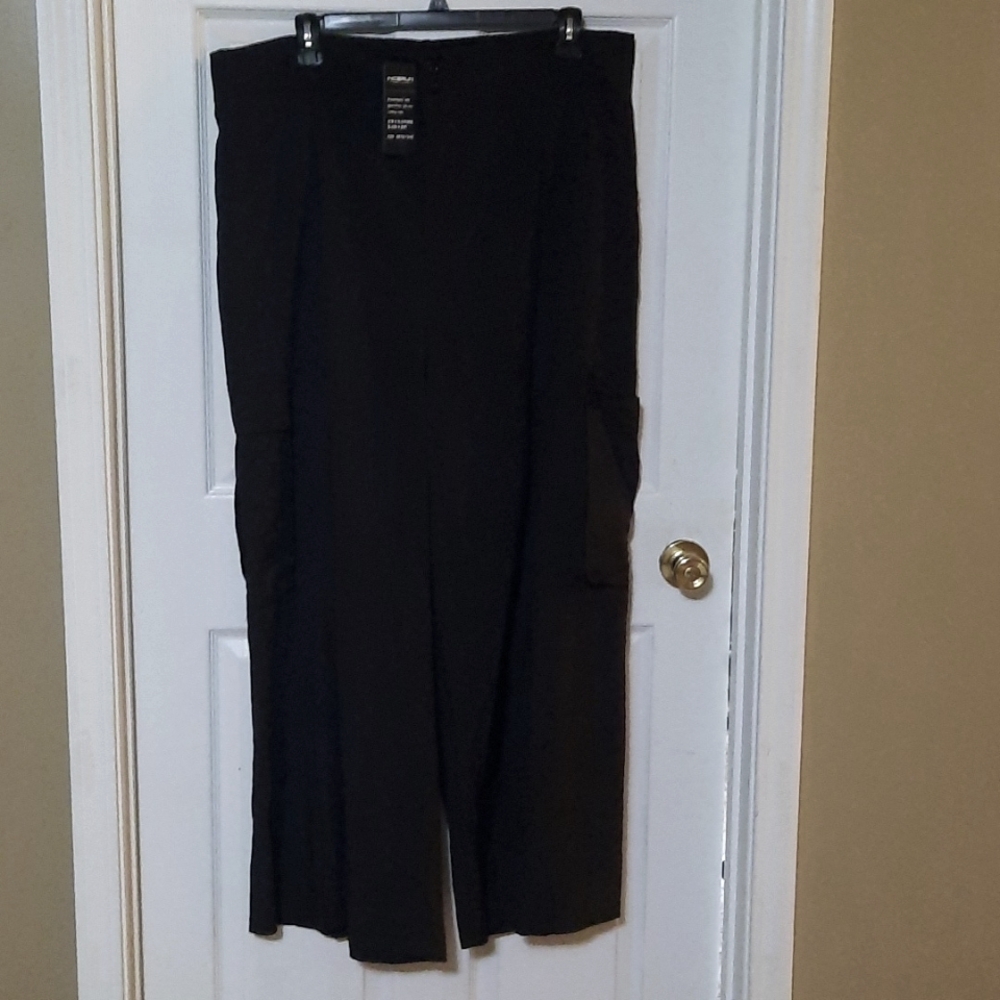 NWT Incerun Pants